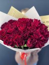 Букет из 25 пионовидных роз Hearts