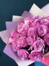 Букет из 25 пионовидных роз Queens Crown