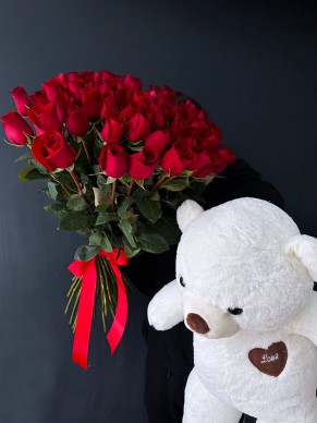 Букет 51 длинная красная роза + медведь 1,4 метра
