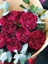 Букет из 11 пионовидных роз сорта Tess