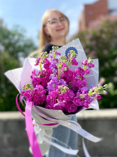 Букет 9 маттиол