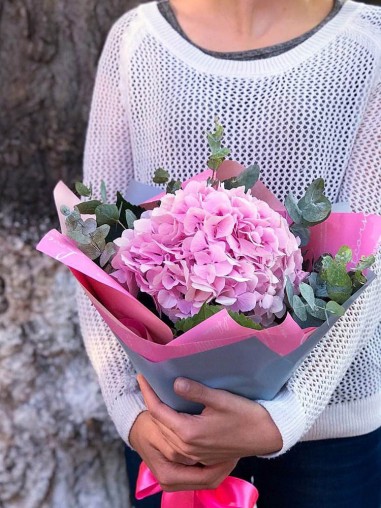 Букет гортензия и эвкалипт