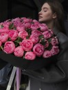 Букет из 39 коралловых пионов Etched Salmon