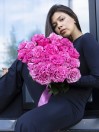 25 престижных сиреневых роз Кантри Блюз