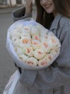 25 элитных роз Вайт Охара