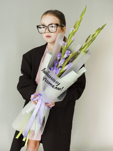 Букет 3 гладиолуса