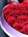 Сердце из роз в подарочной коробке