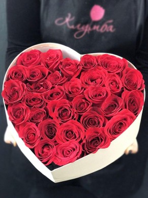Сердце из роз Любовь