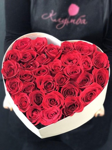 Сердце из роз Любовь