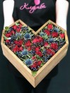 Ящик с цветами Сердечко