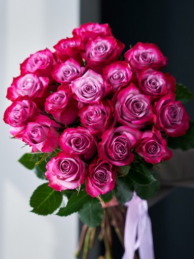 21 роза Дип Перпл