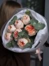 Букет из 7 пионовидных роз